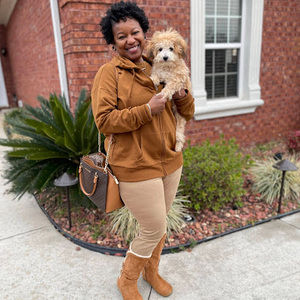 Meet your Posher, Teresa